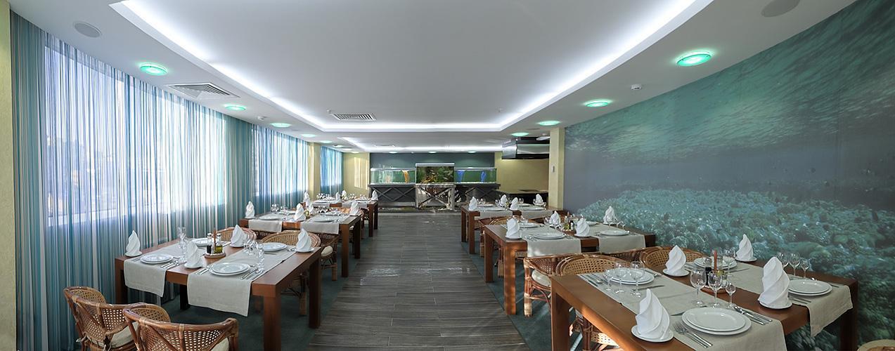 Grand Hotel Kasan Restaurant foto